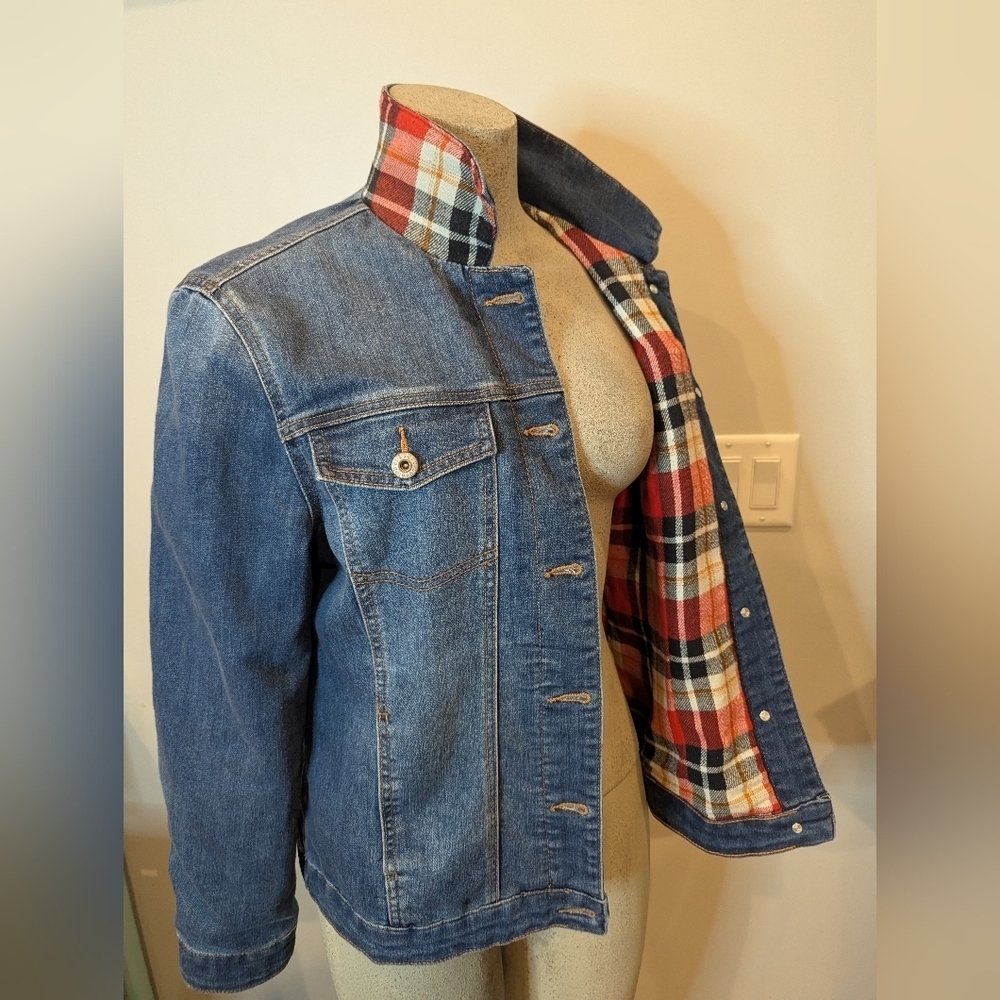 Denim Jacket with Plaid Lining By Parasuco Women's Size M